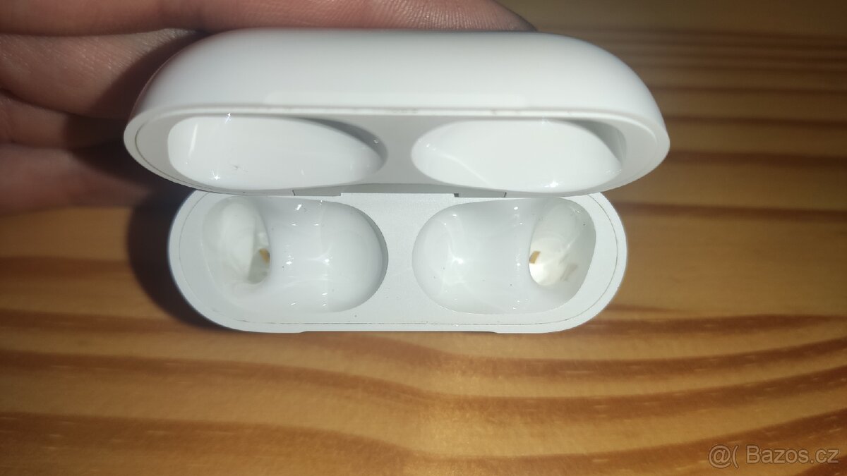 Apple Airpods Pro bez sluchátek - 3