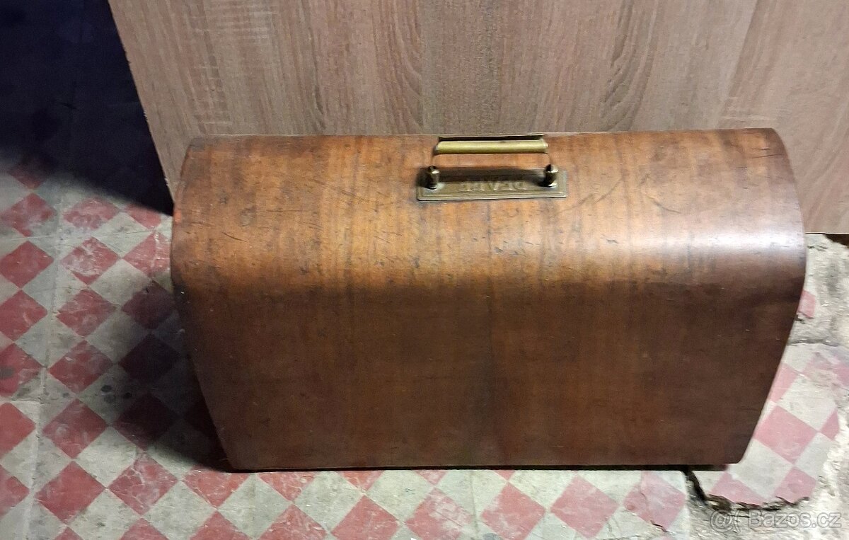 Poklop na šicí stroj - 3