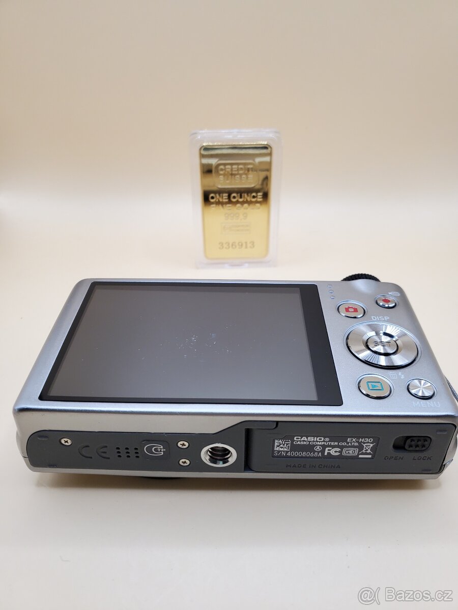 Casio Exilim EX-H30 – 16.1 MP, 12.5× zoom, SD karta - 3