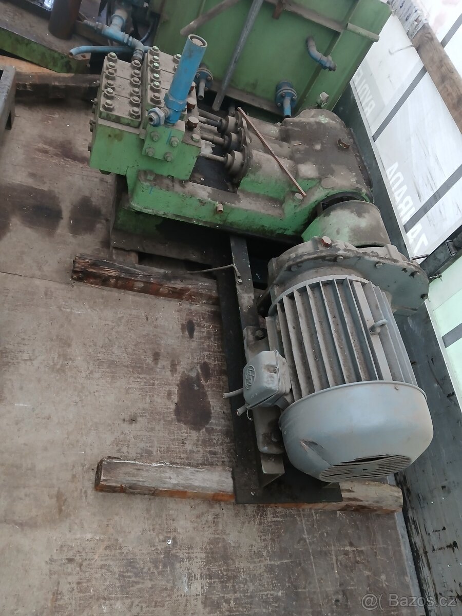 Hydraulický lis, velká tonáž - 3