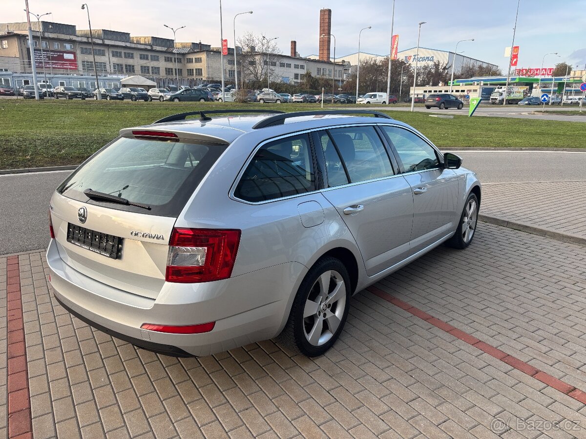 Škoda Octavia 1.2TSi 77kW - 3