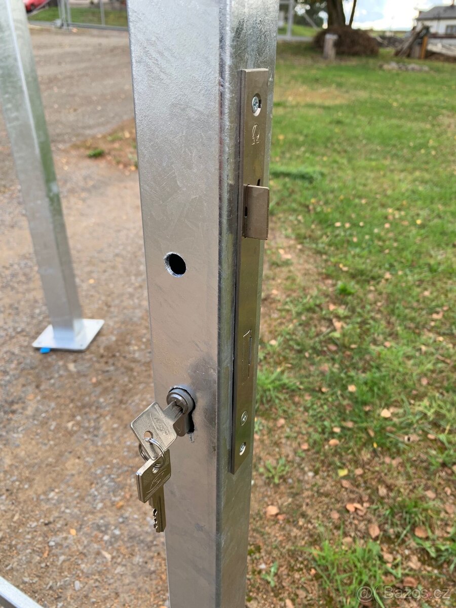 Zámek do branky - úzký, branka - 3