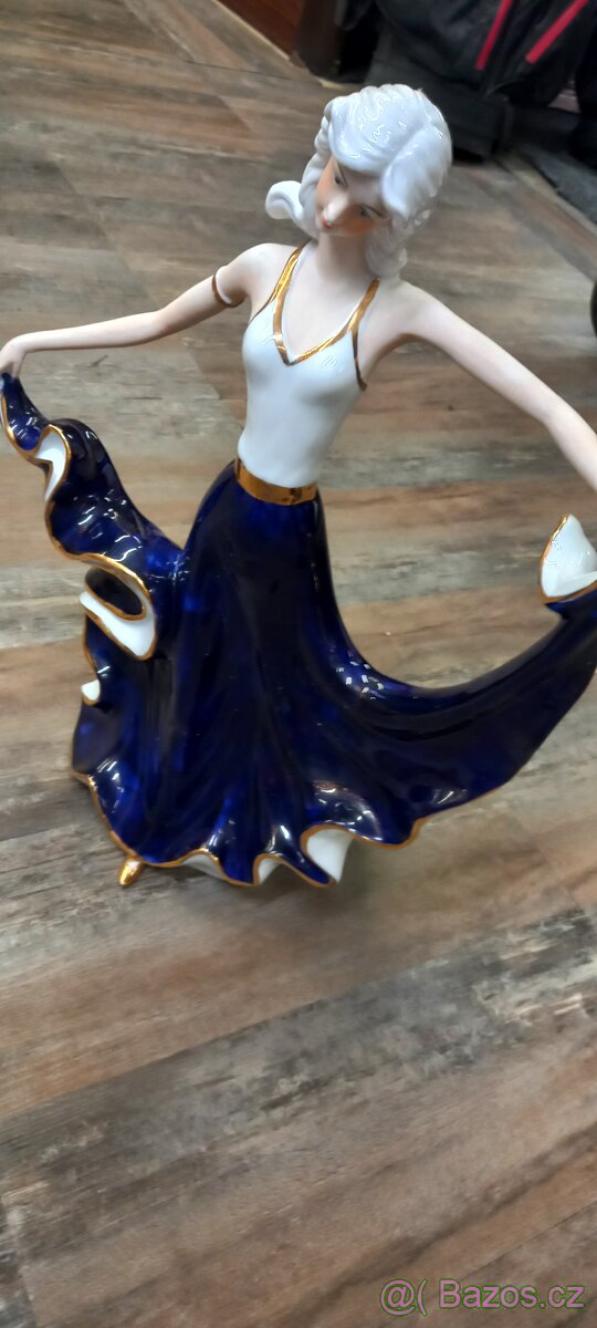 Porcelánová soška tanečnice - 3