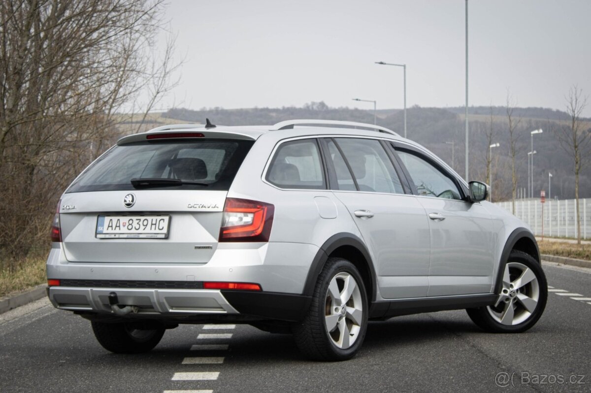 Škoda Octavia Combi 2.0 TDI DSG Scout - 3