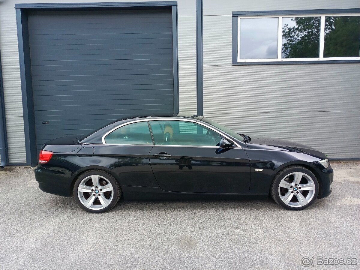 BMW 320i E93 - manual - cabrio - kůže - 3