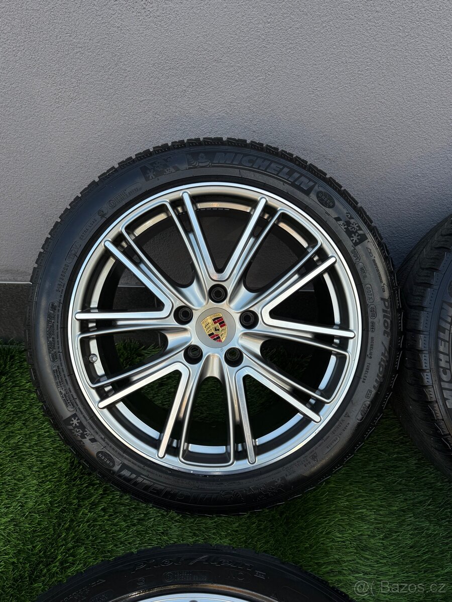 Porsche Panamera kola - 3