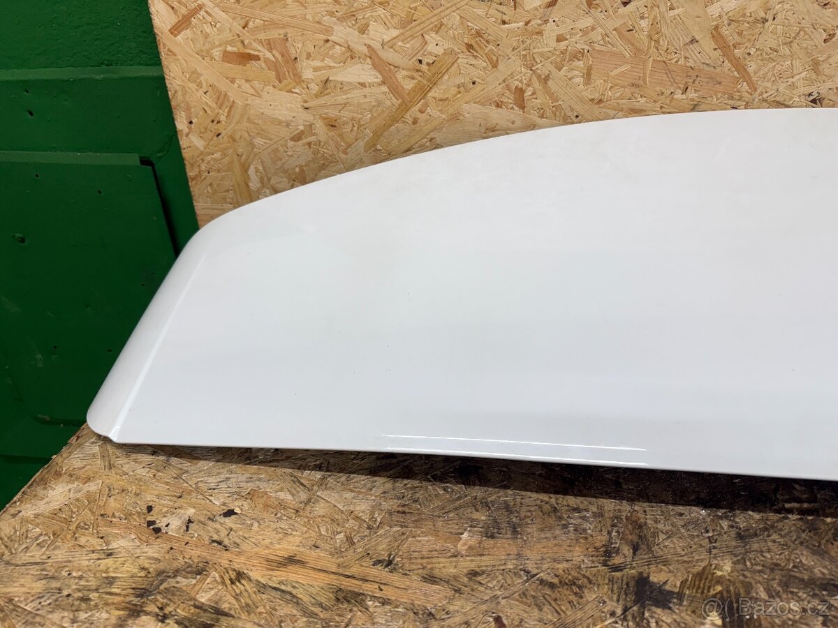 TŘETÍ BRZDOVÉ SVĚTLO SE SPOJLEREM LAND ROVER DISCOVERY SPORT - 3