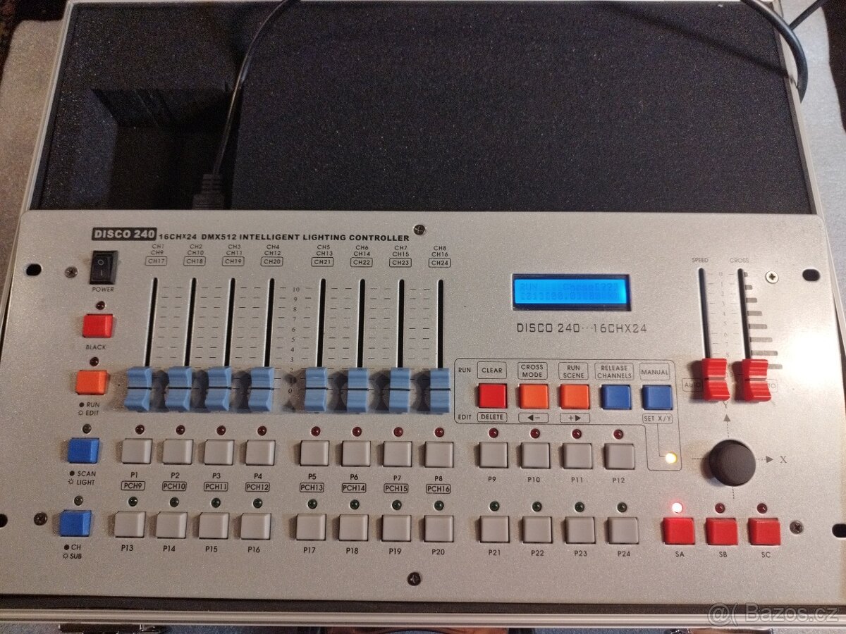 DMX programovatelný světelný ovládací pult Disco 240 - 3