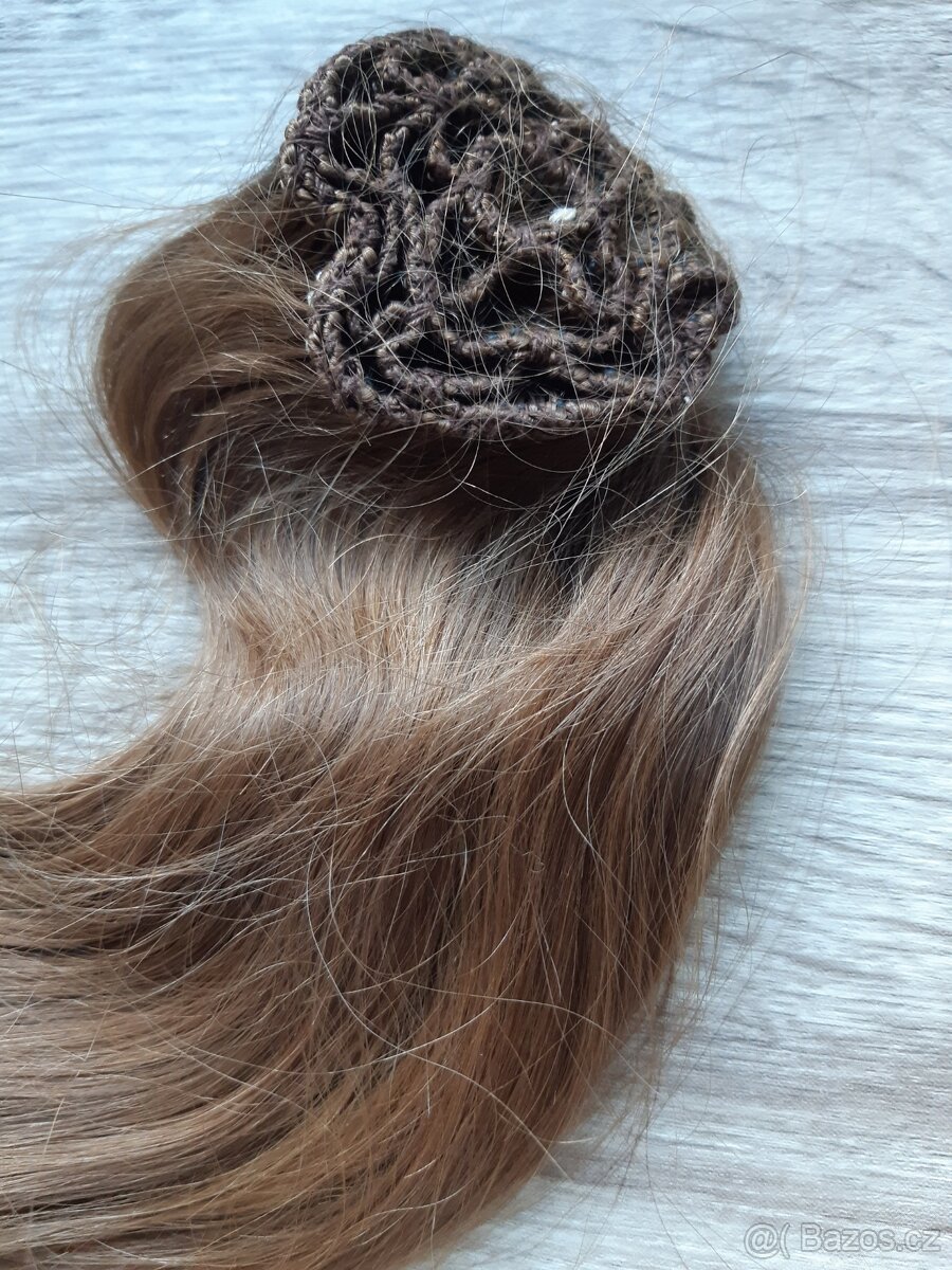 Pravé dámské vlasy - 3