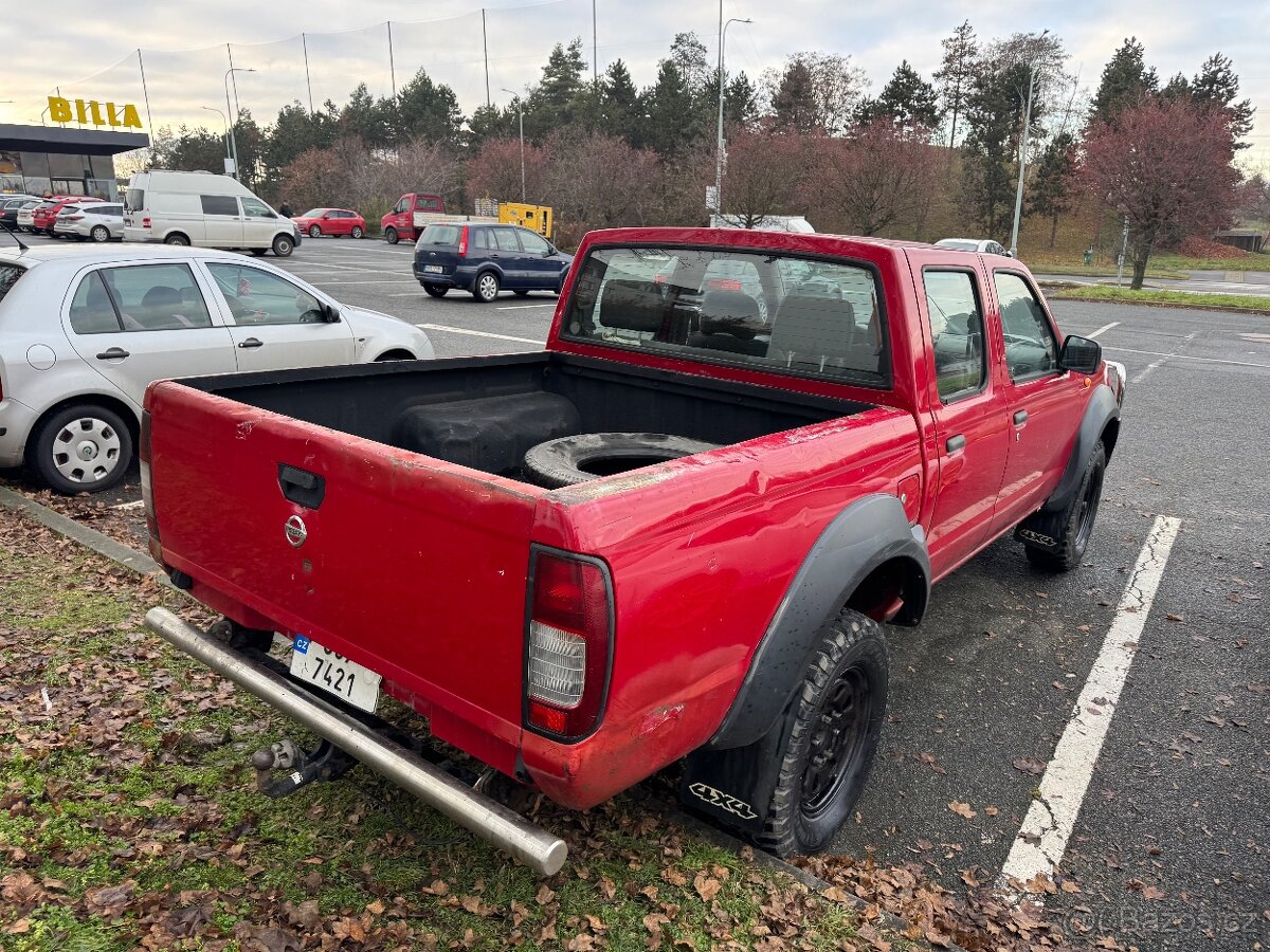 Nissan Navara np300 - 3