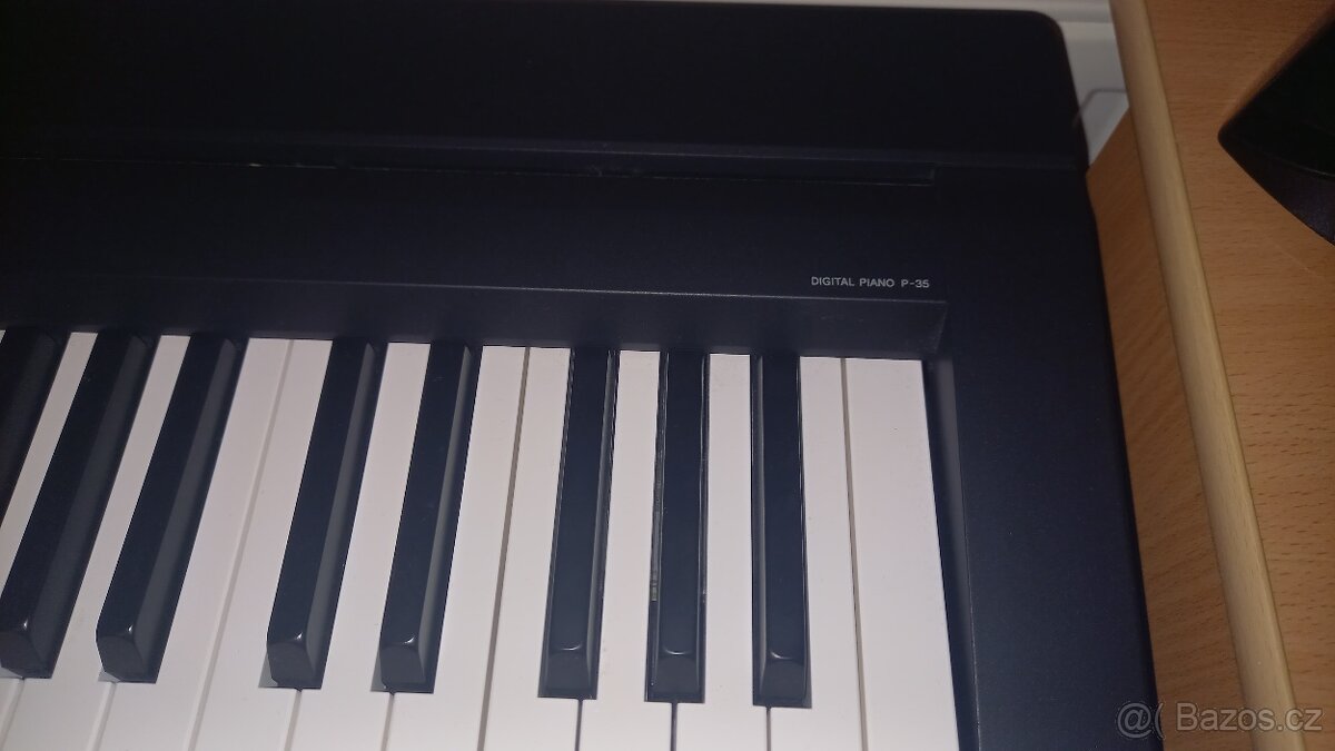 Yamaha P-35 klávesy, digital piano - 3
