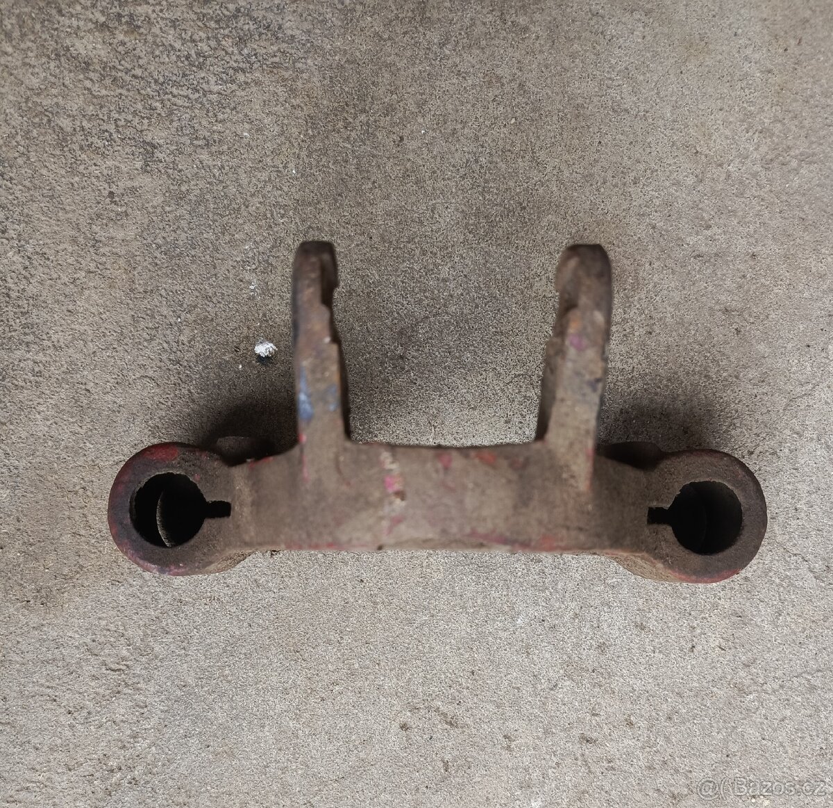 Podkova Jawa pérák - 3