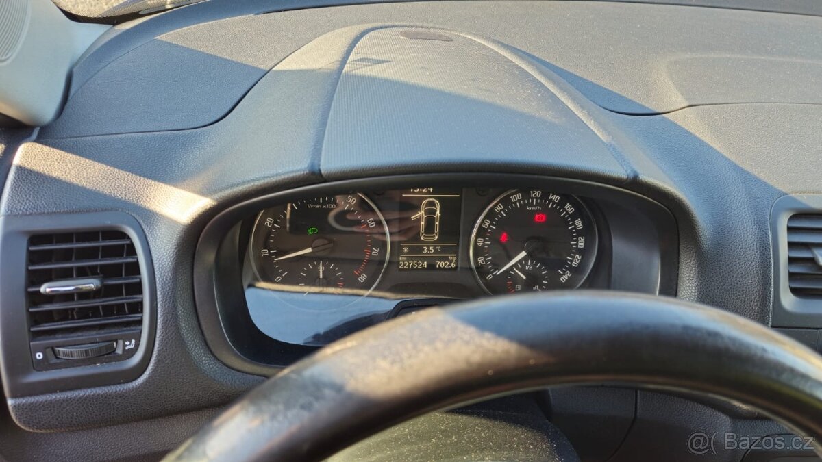 Prodám Škoda Fabia 1.2, 77 kW, r. 2010 - 3