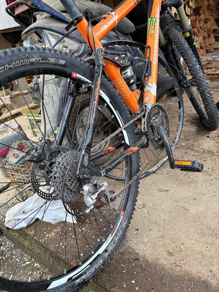 Prodám MTB Mongoose - 3