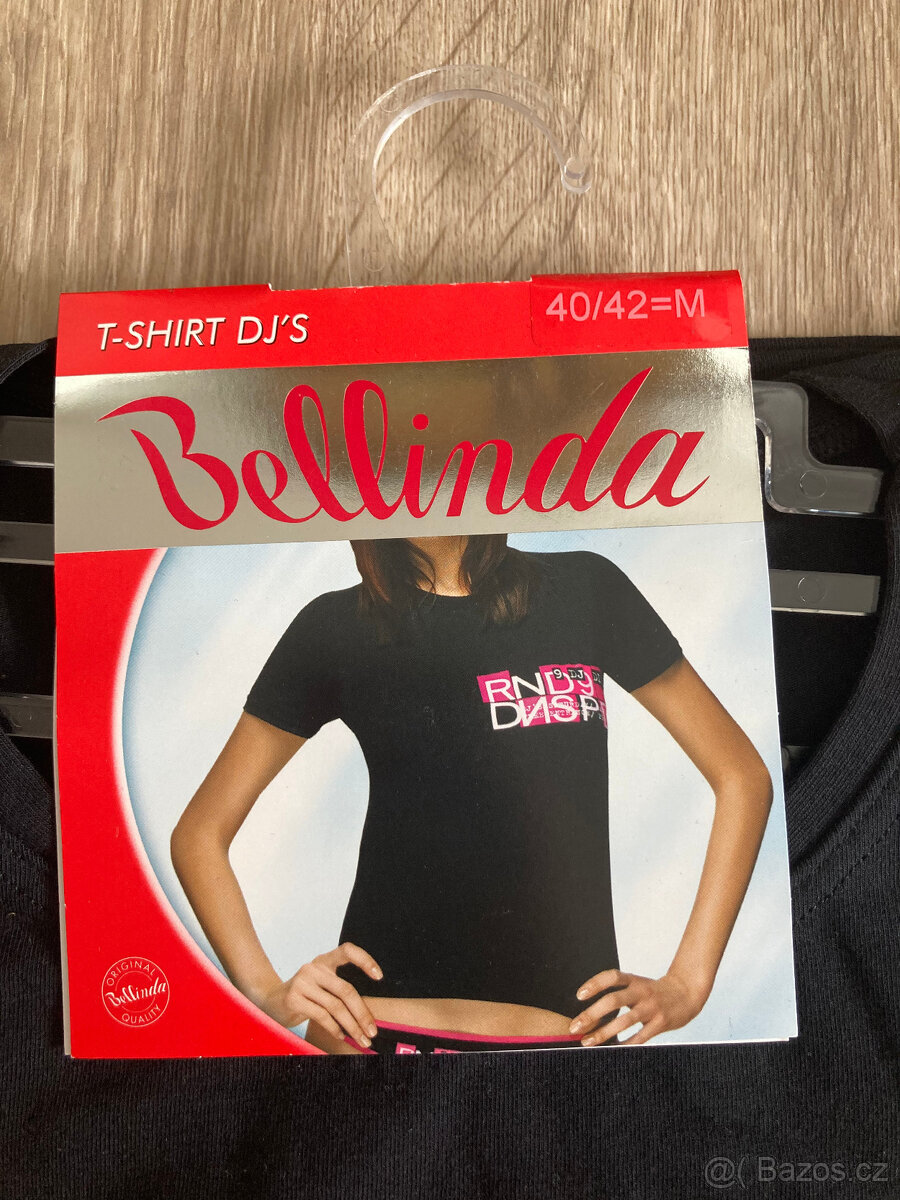 Dámské černé tričko, vel. M - 3