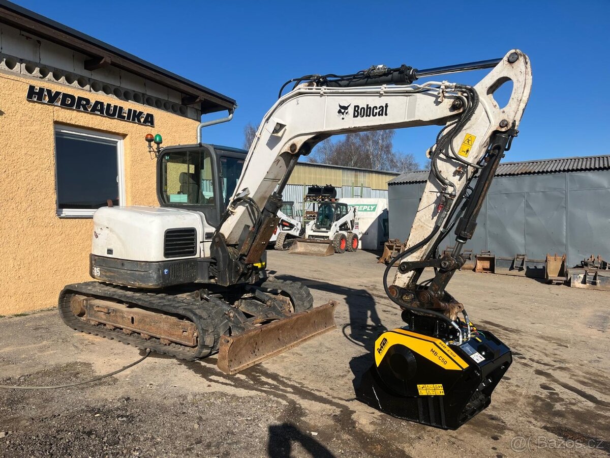 Drtící lžíce MB CRUSHER - 3