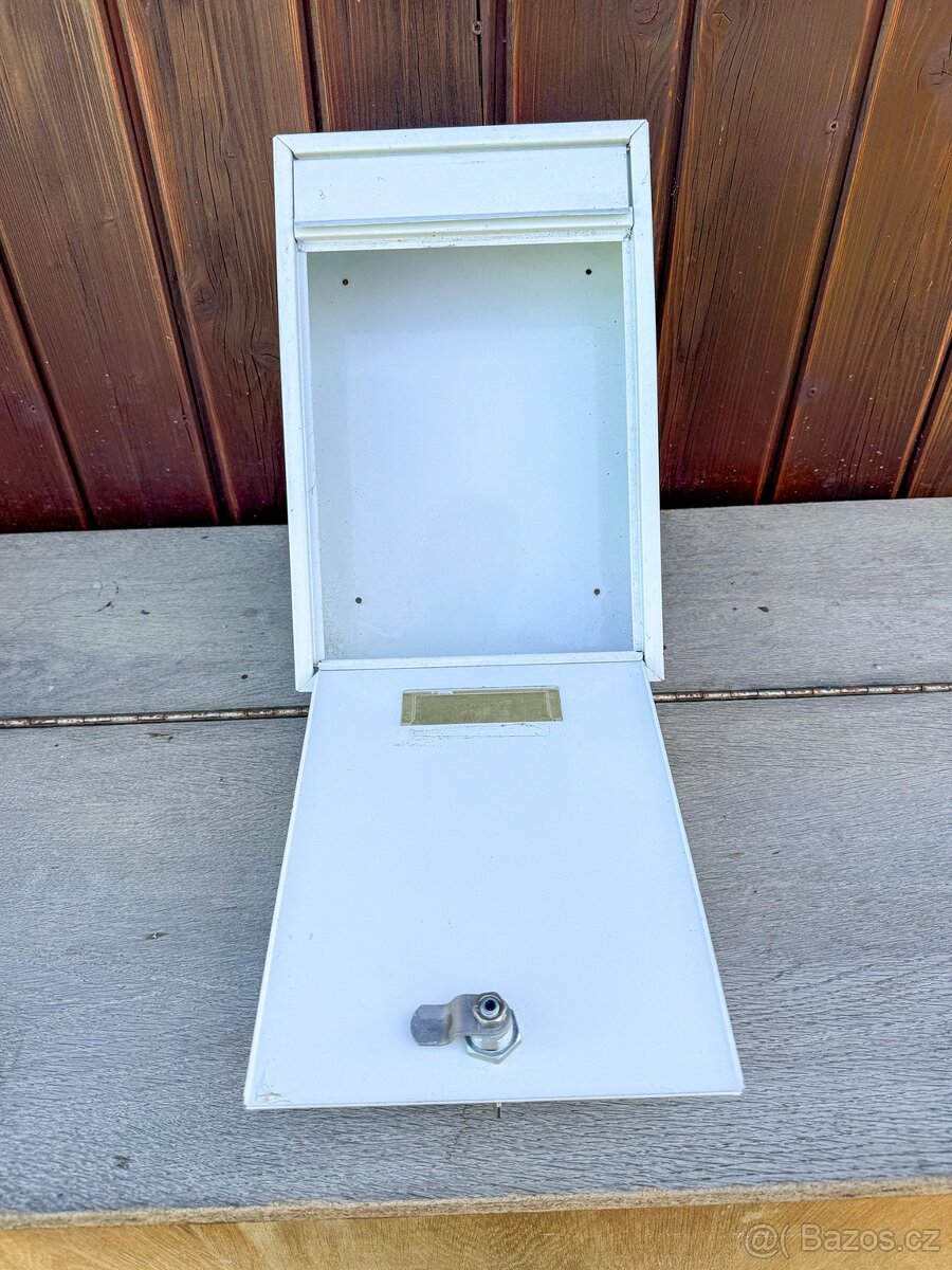 Poštovní schránka - bílá - 3