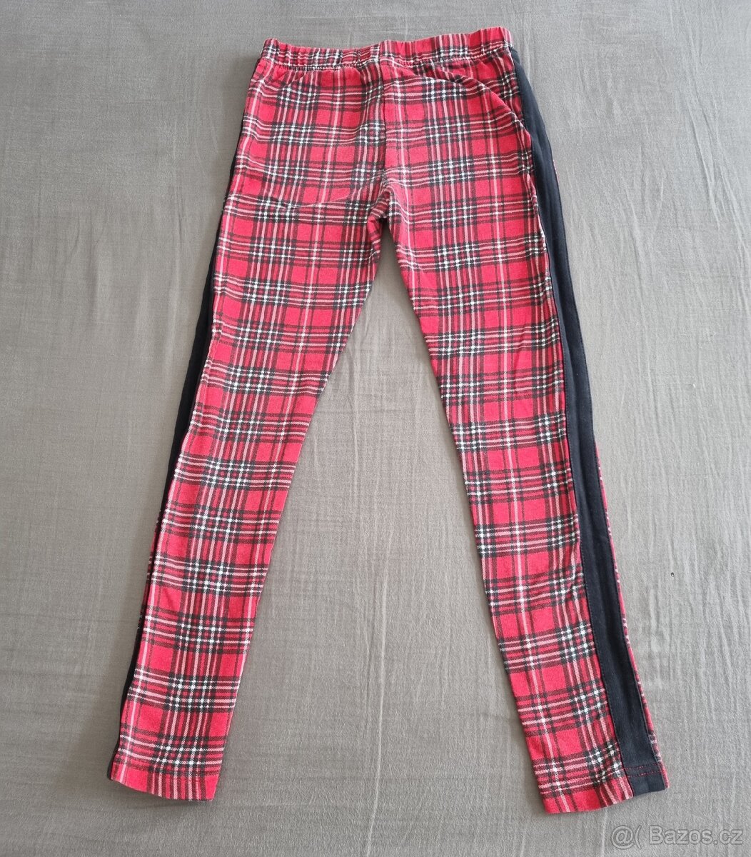 2x kalhoty a leginy vel. 134 - 3