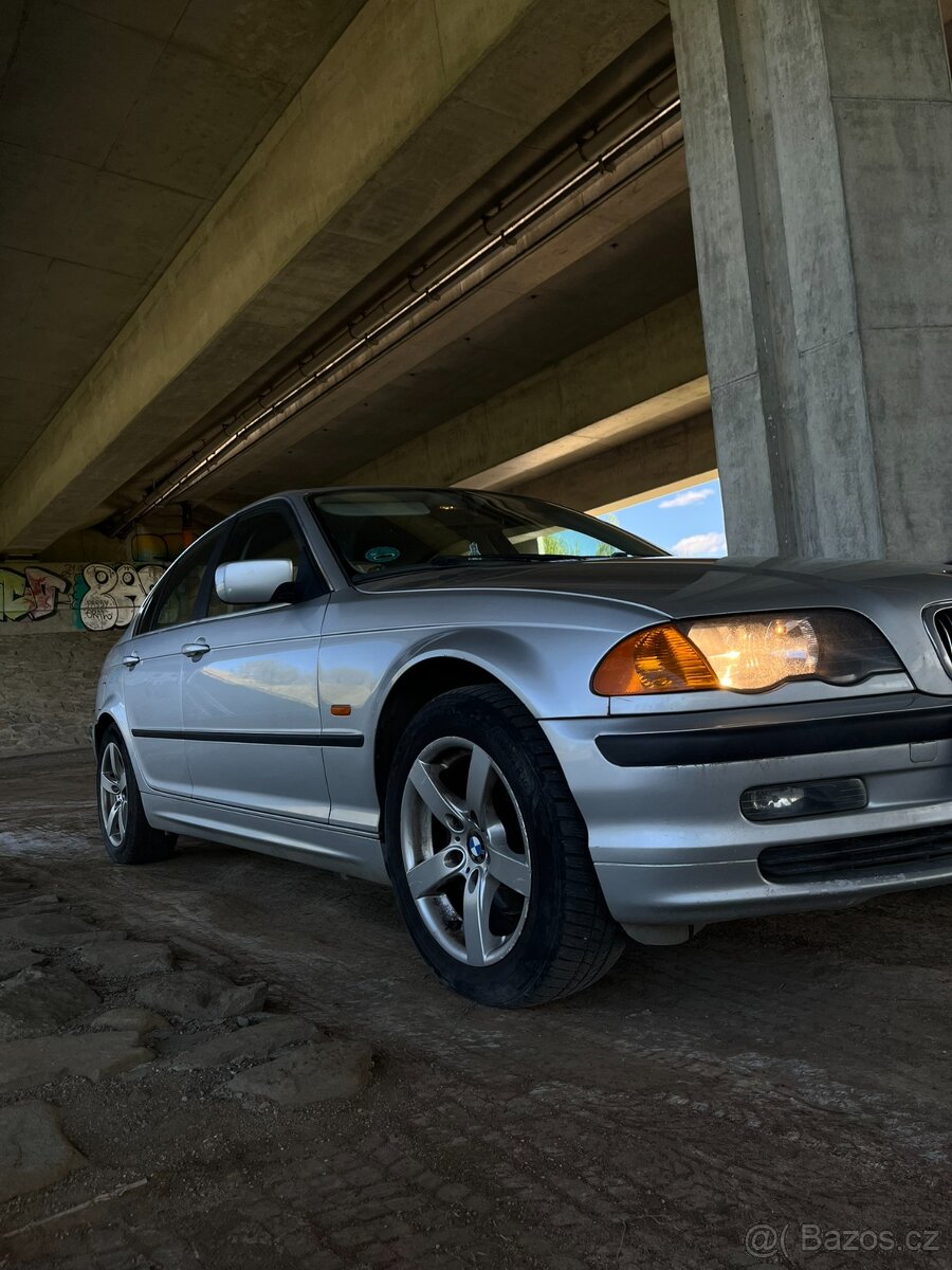BMW E46 323i 1998 - 3