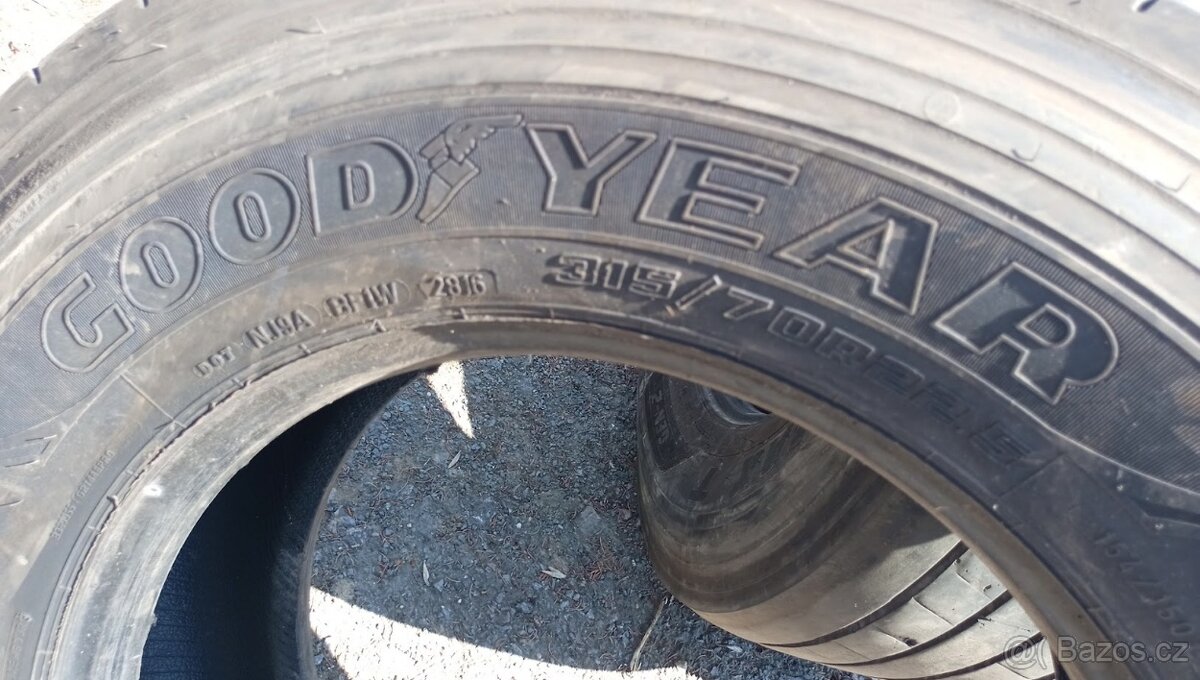 315/70R22,5 - 3