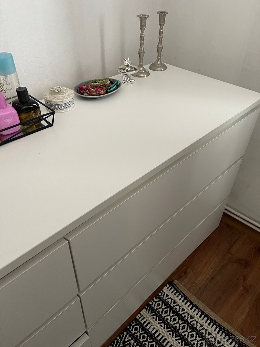 Komoda bílá - 3
