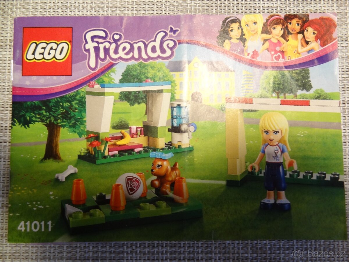 Lego Friends 41011 Stephanie trénuje fotbal - 3