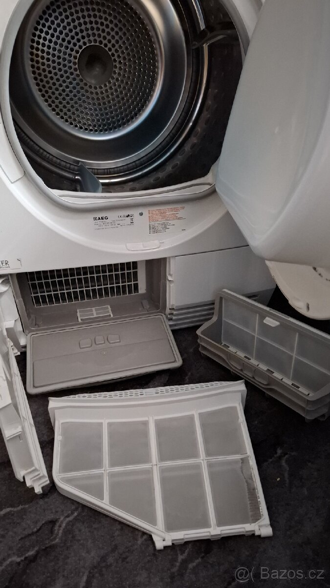 Sušička prádla AEG - 3