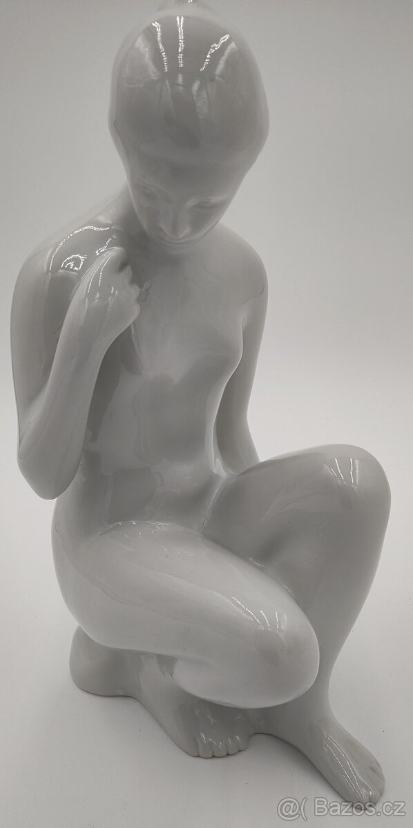 Krásná starožitná porcelánová soška Akt mladé ženy 26,5 cm - 3