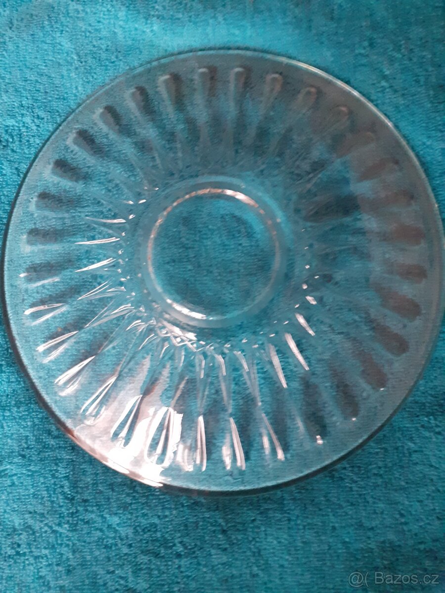 Starožitné mísy,broušené misky - 3