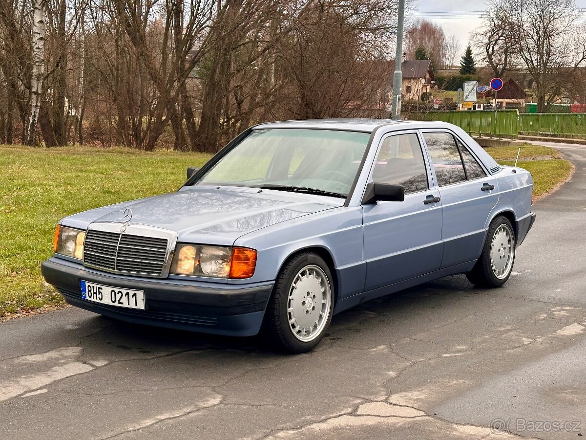 Mercedes Benz w201 190e 1.8 automat - 3