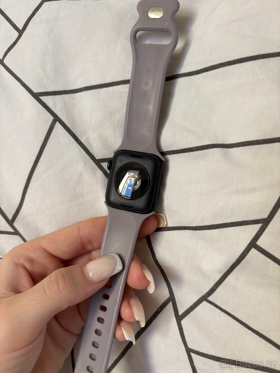 Apple watch SE 40mm - 3