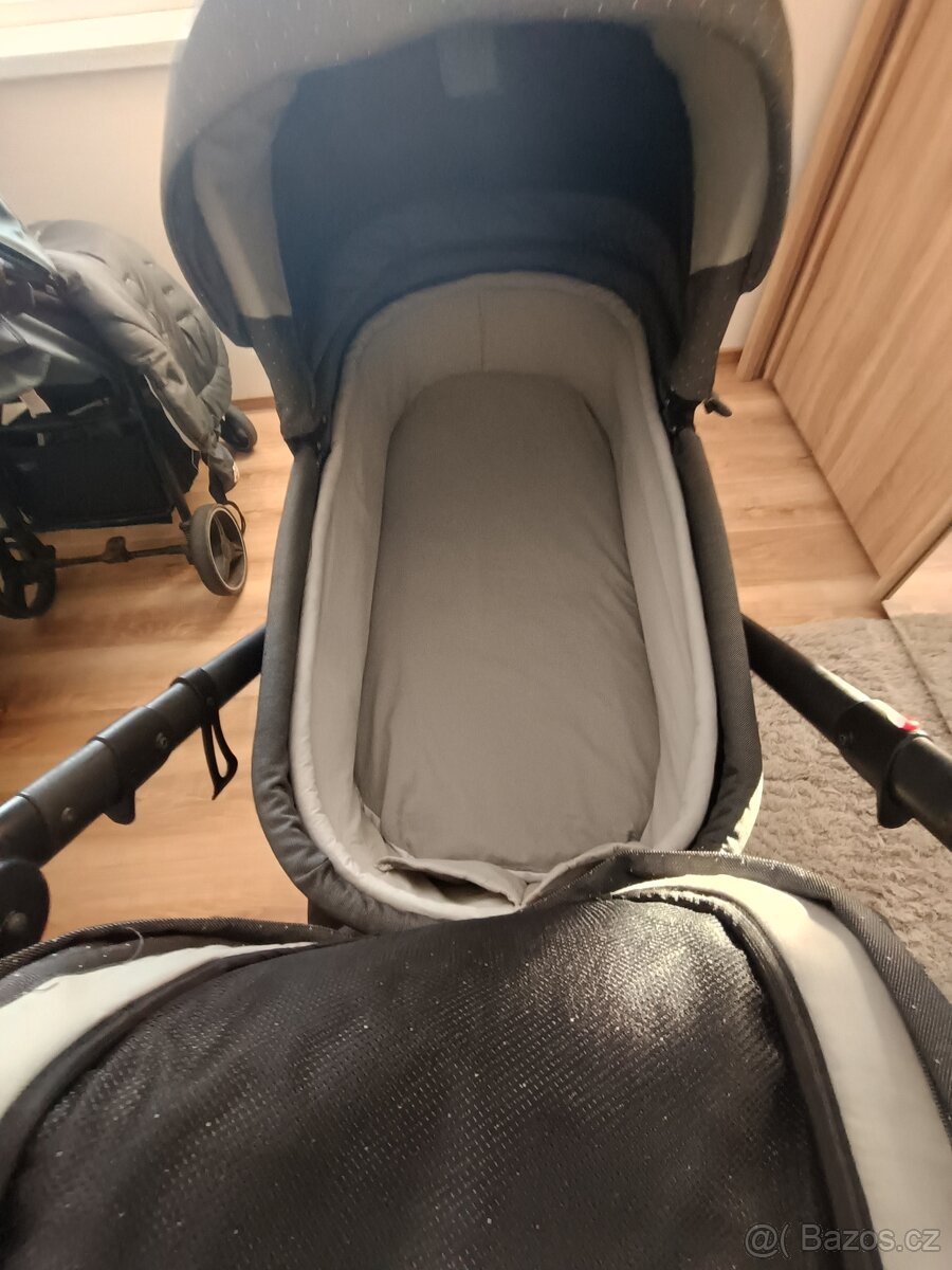 Prodám kočárek Roan Bloom - 3