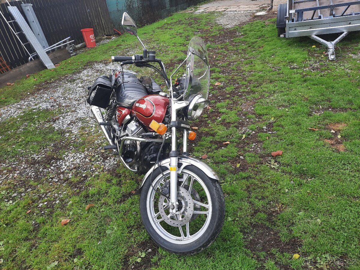 Moto Guzzi V 35C - 3