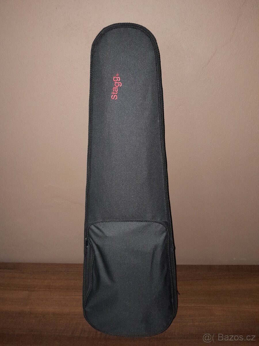 El. housle zn. Stagg - 3