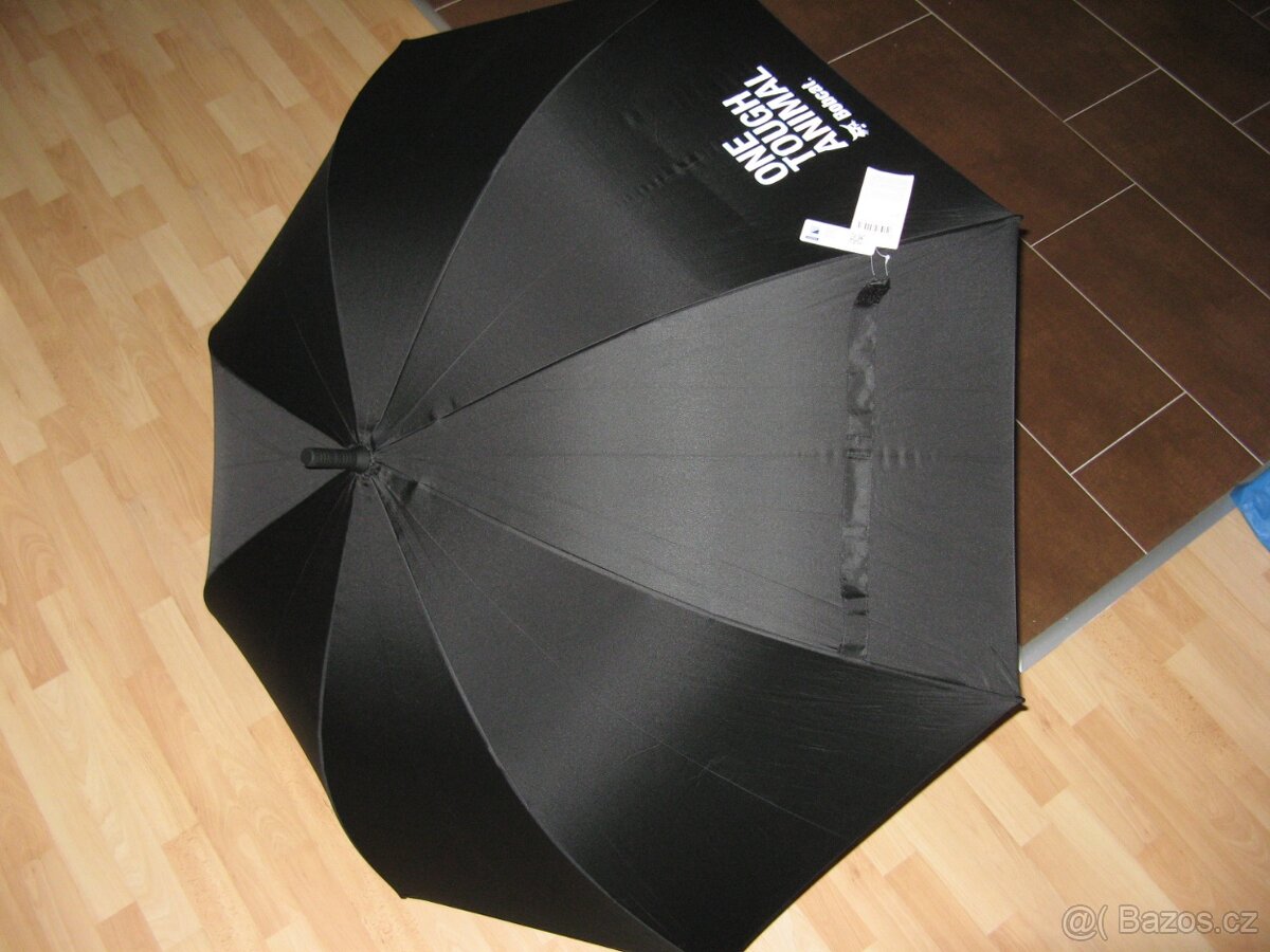 RODINNÝ DEŠTNÍK - 3