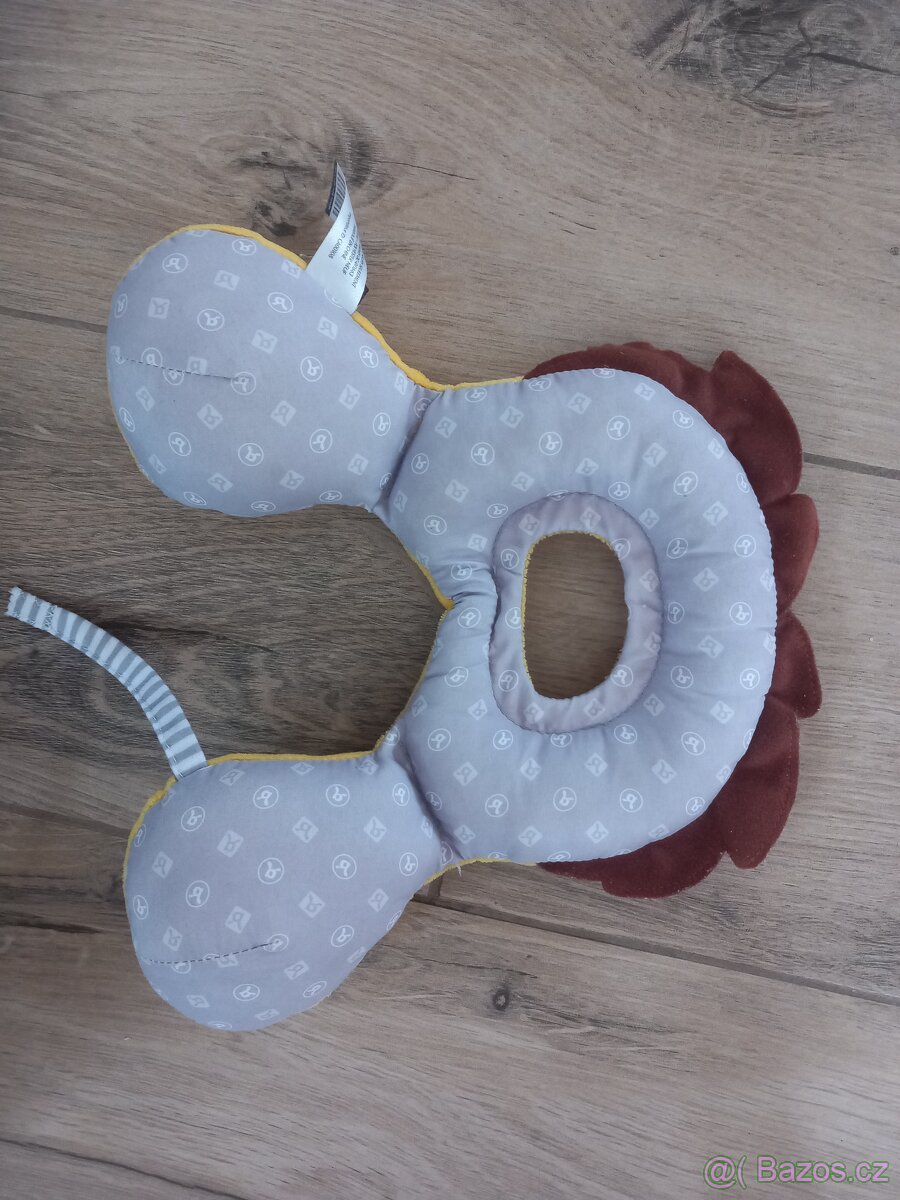 Nakrčnik s opěrkou hlavy do autosedačky lev - 3