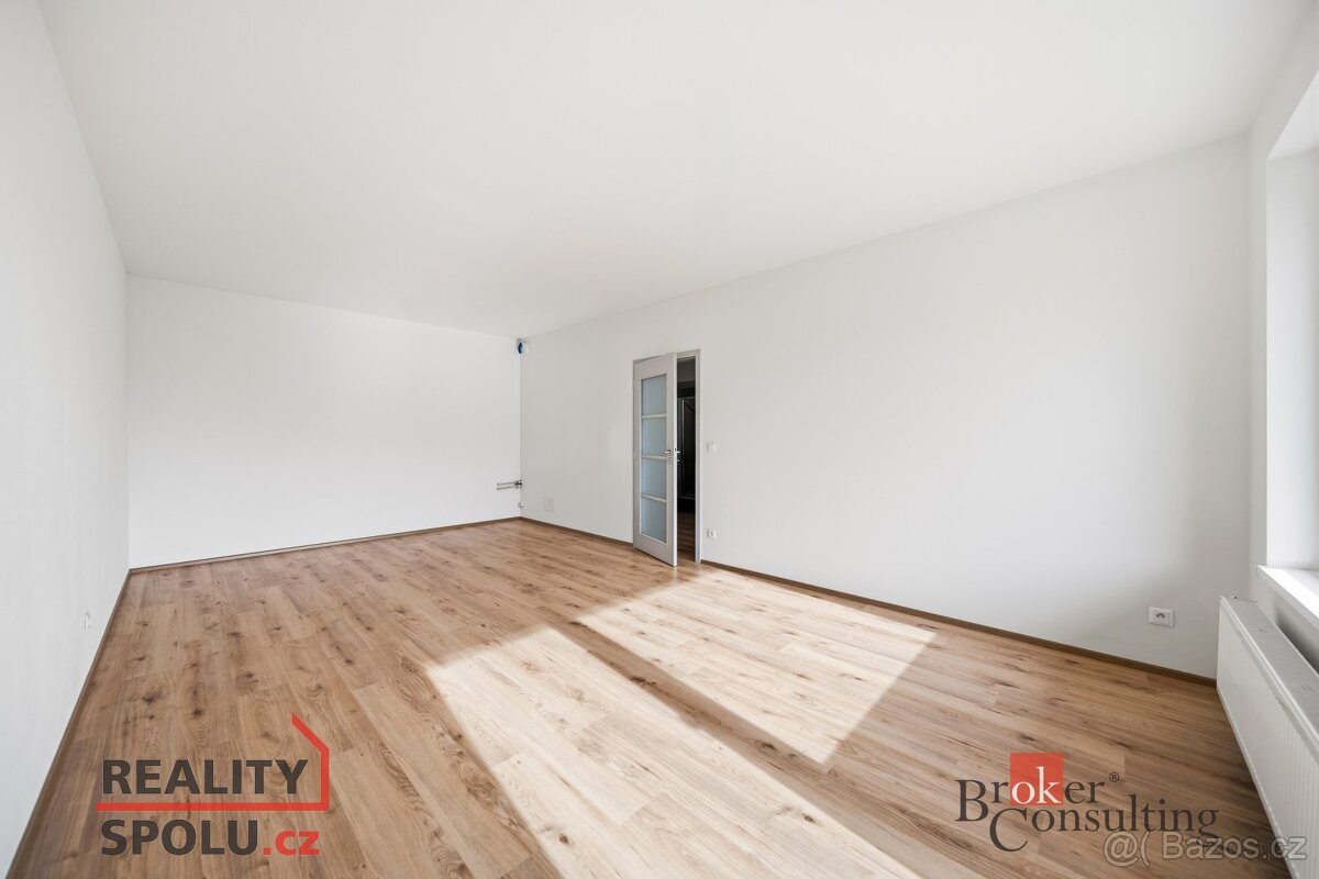 Podnájem, byty/2+kk, 53 m2, Nová Tesla 582, 53003 Pardubice, - 3