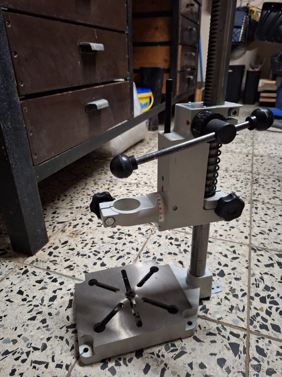 Litinový stojan pro vrtačku - 3