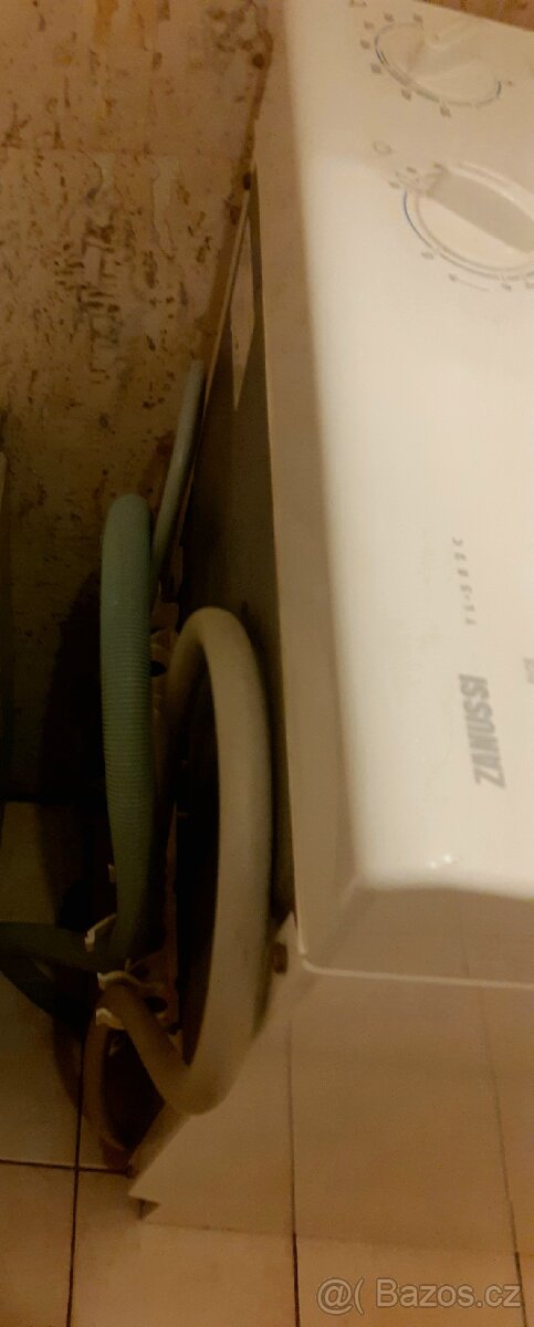 Zanussi vrchem plněná - 3