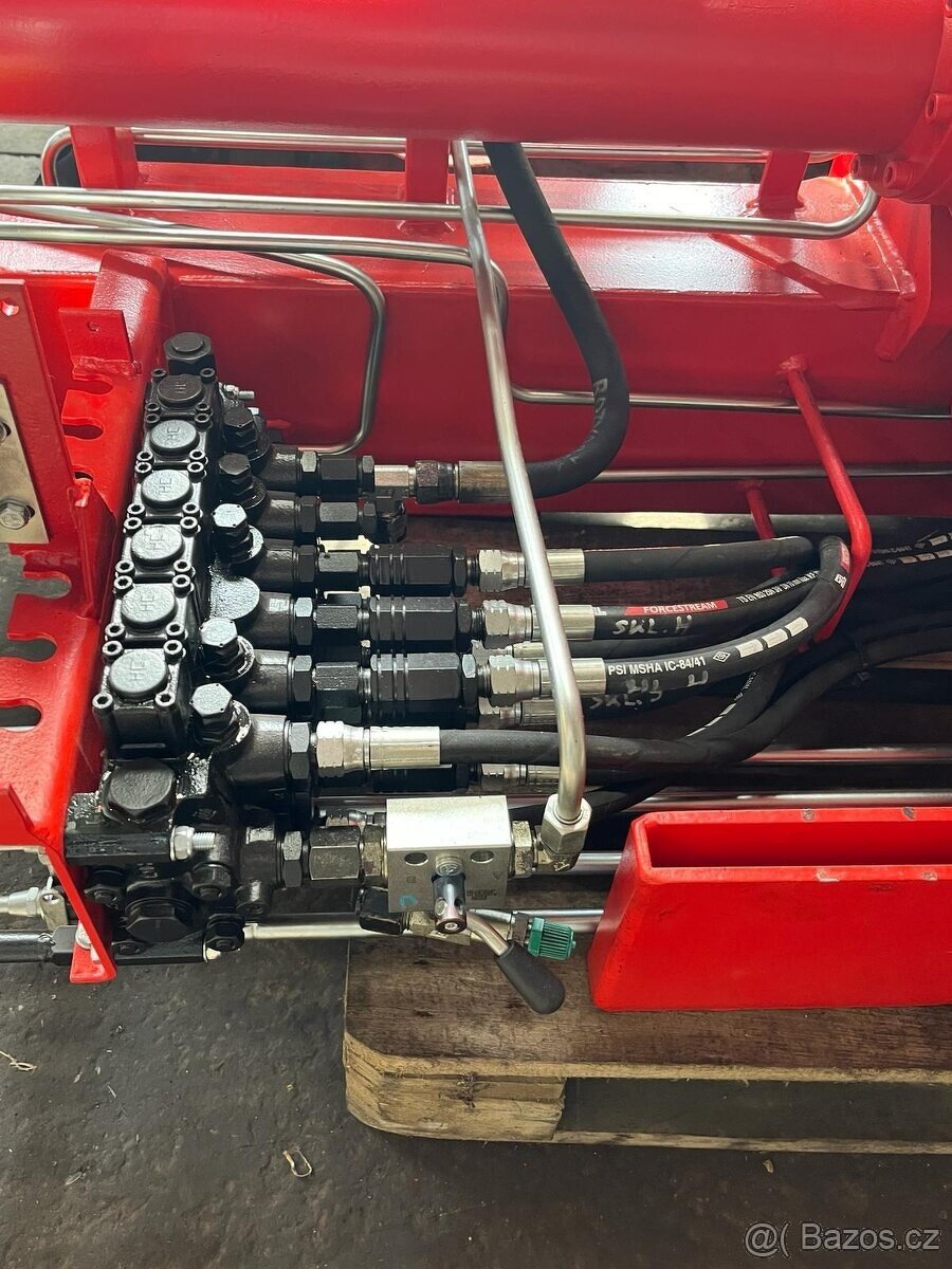 Hydraulická ruka FASSI - 3