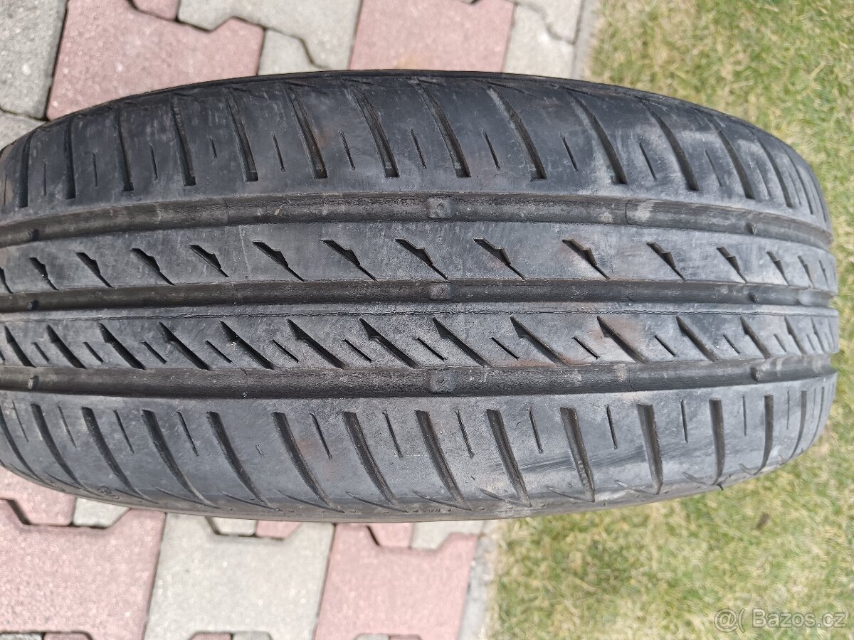 Letní pneu 185/60/r15 - 3