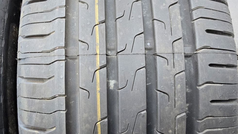 Letní pneumatiky 215/55/17 Continental - 3