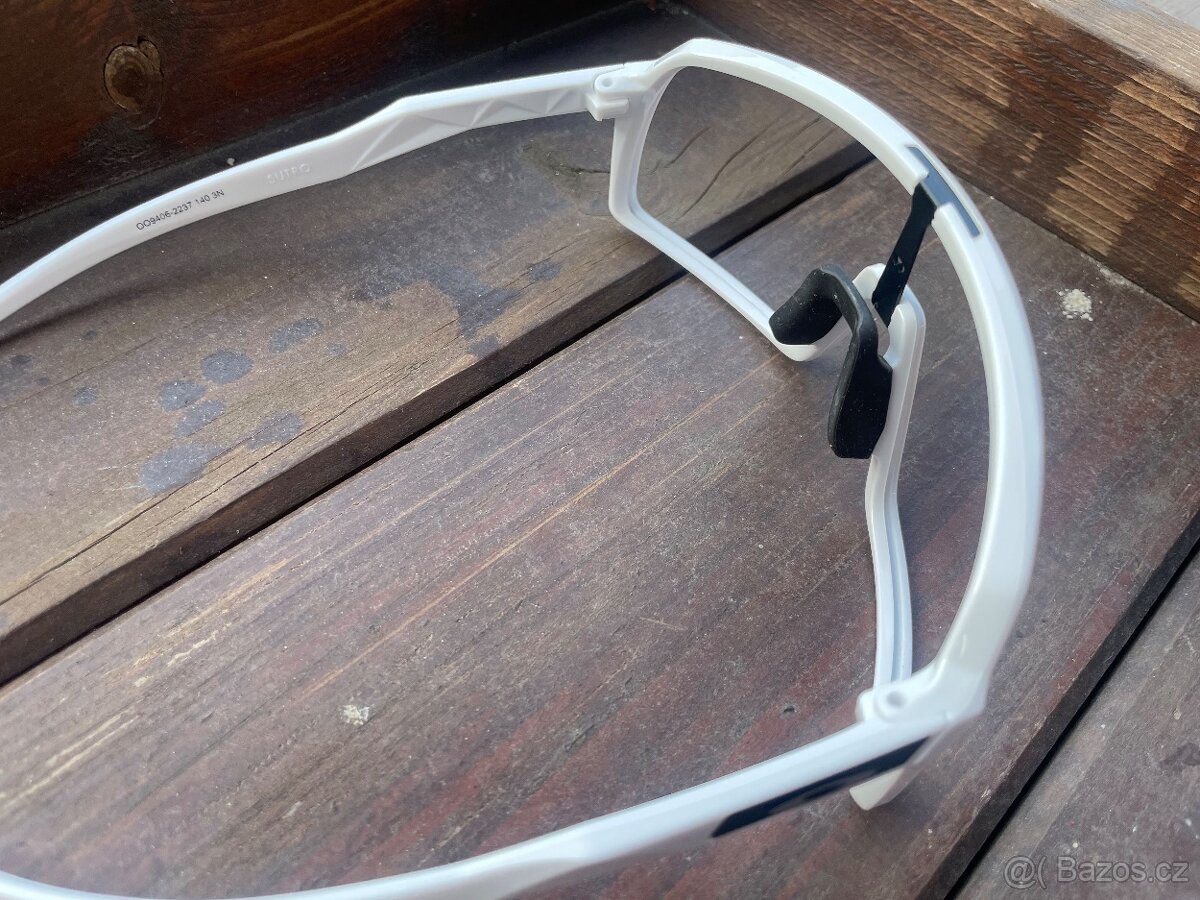 Oakley obruby, Sutro a Sutro S - 3