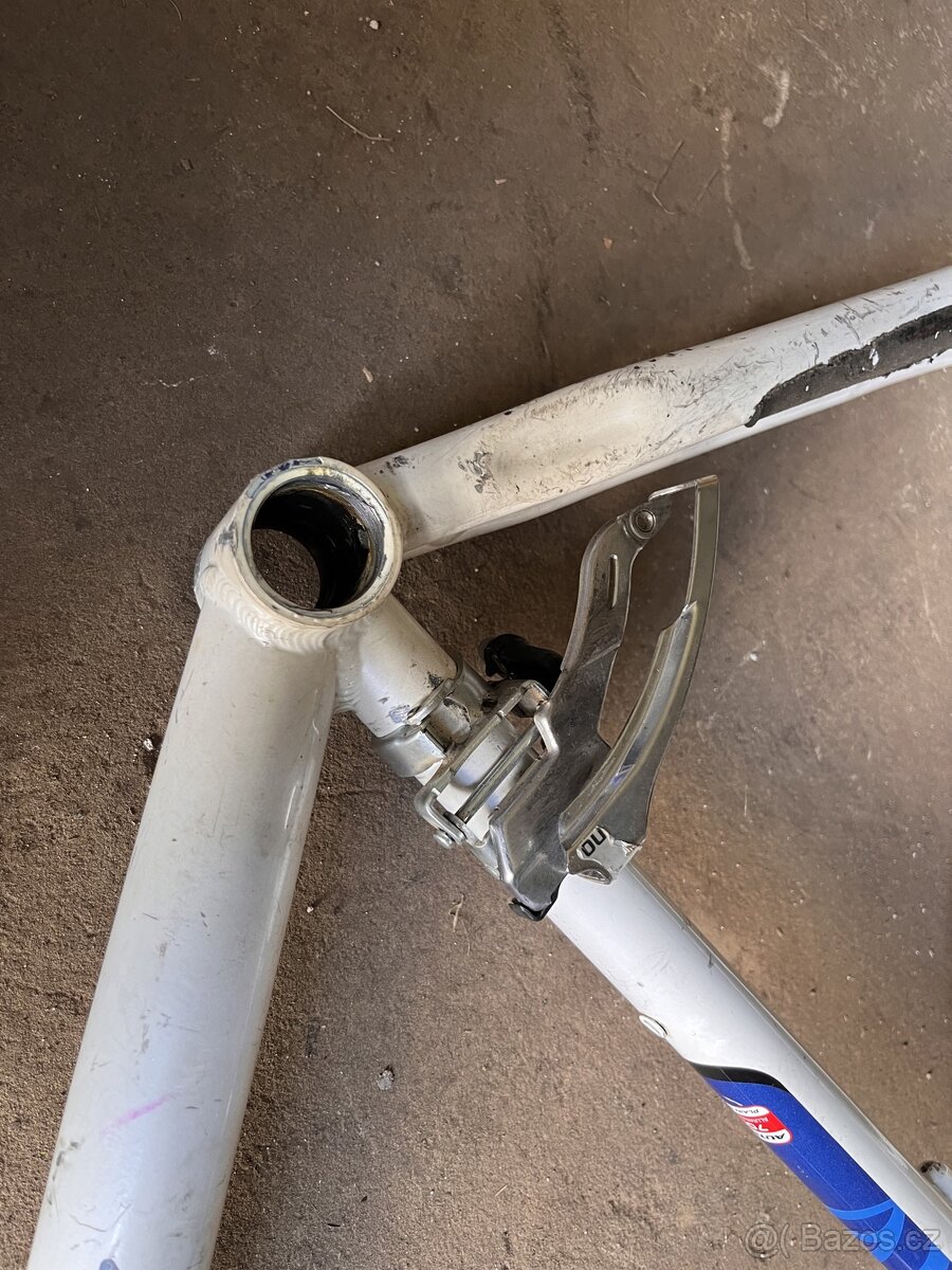 Rám Author 19” - 3