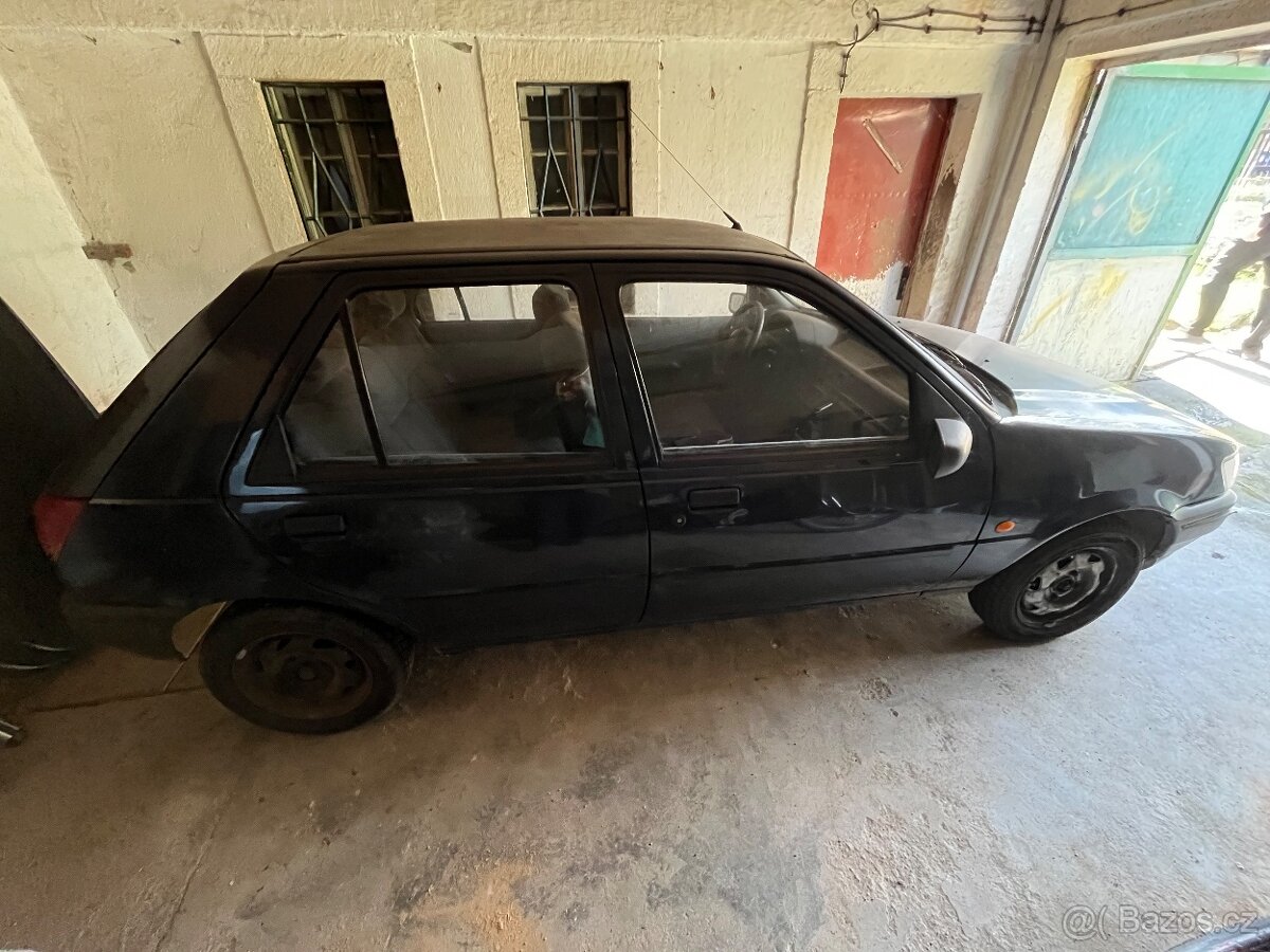 Ford Fiesta 1,2, benzin, 1996 - 3