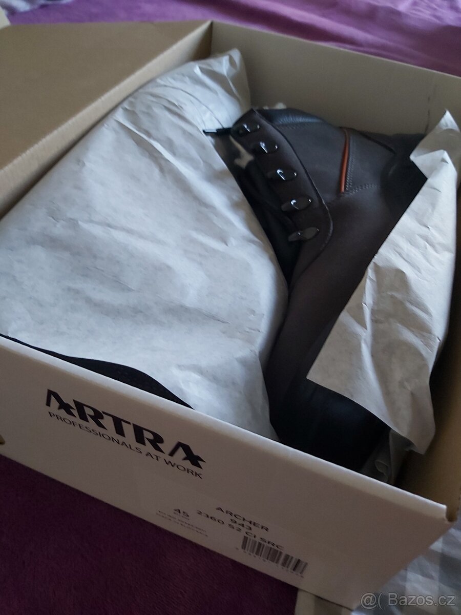 Pracovní boty zimní, vel 45 nepoužité - 3