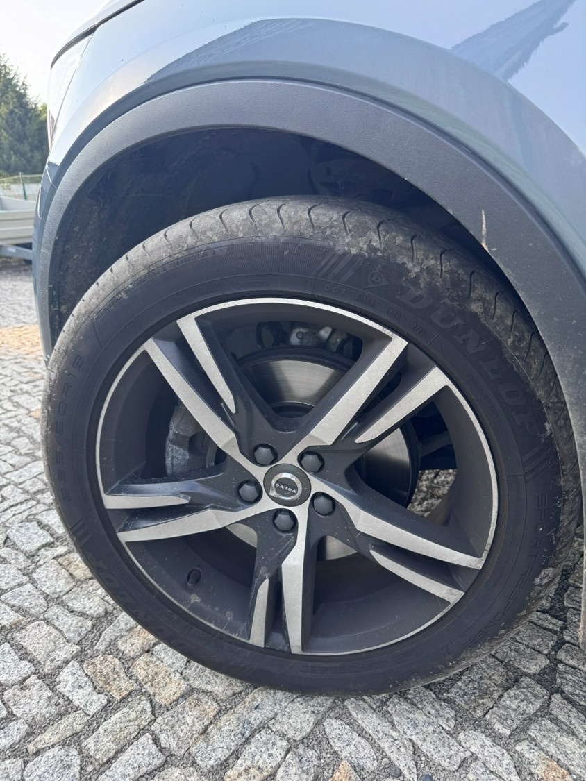 Volvo XC40 R-design - 3