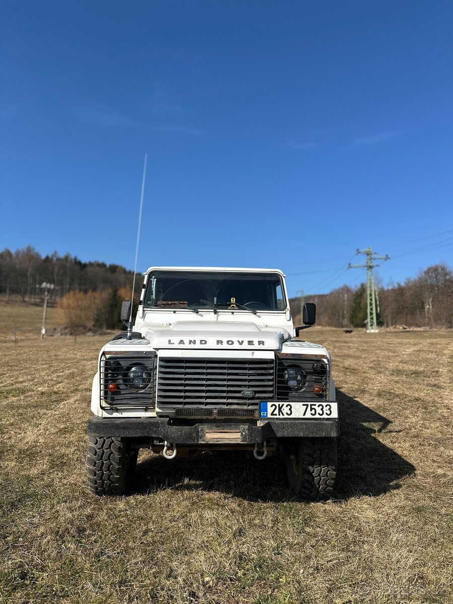 Land Rover Defender 110 Puma 2.4TDCi