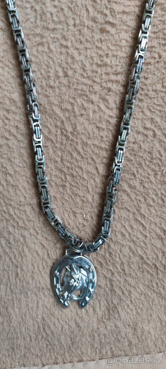 Řetízek s podkovou - 3