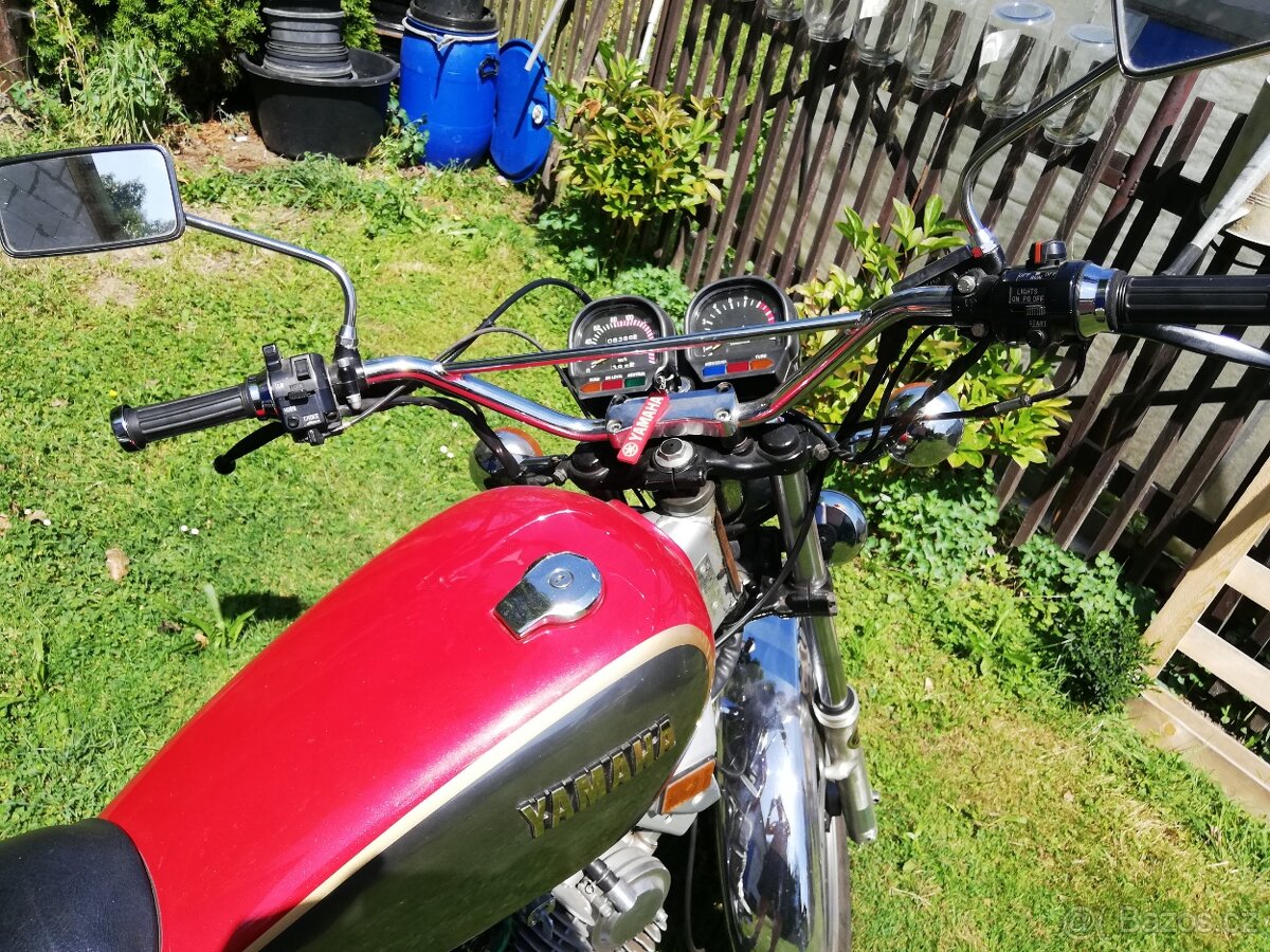 Yamaha XV 750 1981 35 kW - 3